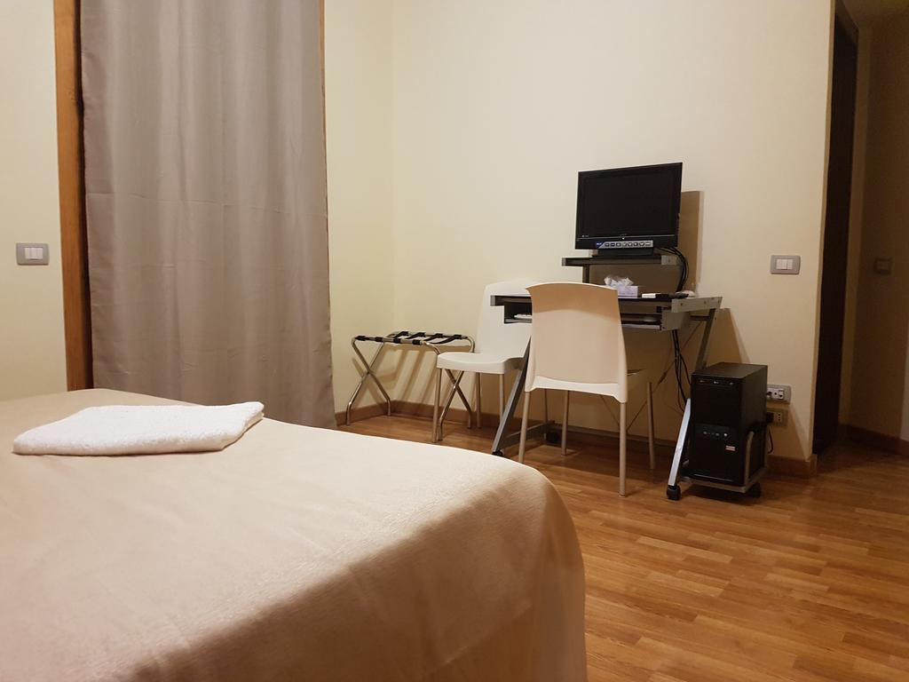 レッジョ・ディ・カラブリア Il Giardino Di Ausonia Bed & Breakfast エクステリア 写真